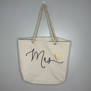 “Mrs” Tote Bag Cream